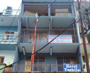 واجهة المنشأة