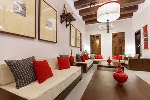 Lounge no saguão