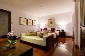Premier Suite Lantara | Minibar, in-room safe, free WiFi, bed sheets - Villa Lantara Chiang Mai (Chiang Mai)