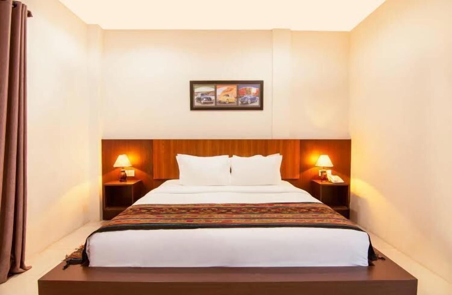 In-room safe, desk, blackout drapes, soundproofing