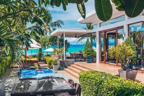 Lotus Beach Villa | Terrasse/gårdhave