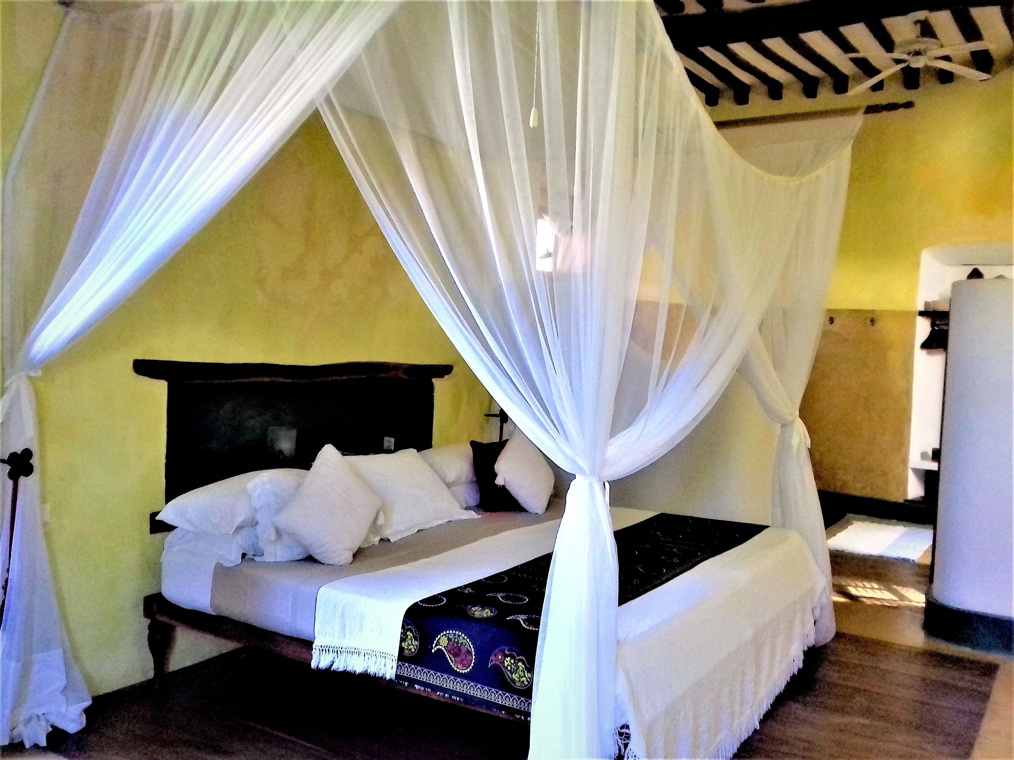 Exclusive Suite (Double or Tween Beds) | Cadar Frette Itali, peralatan tempat tidur premium 