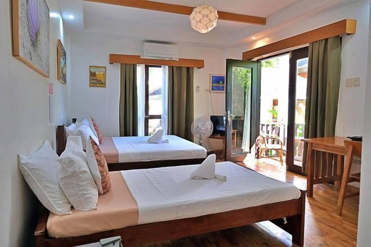 Premium bedding, in-room safe, free WiFi, individually decorated