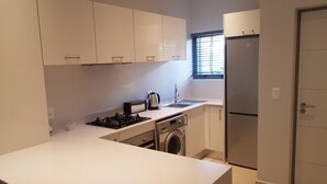 Unclassified image, 4 of 12, button - Sandton Executive Suites on Daisy (Sandton)