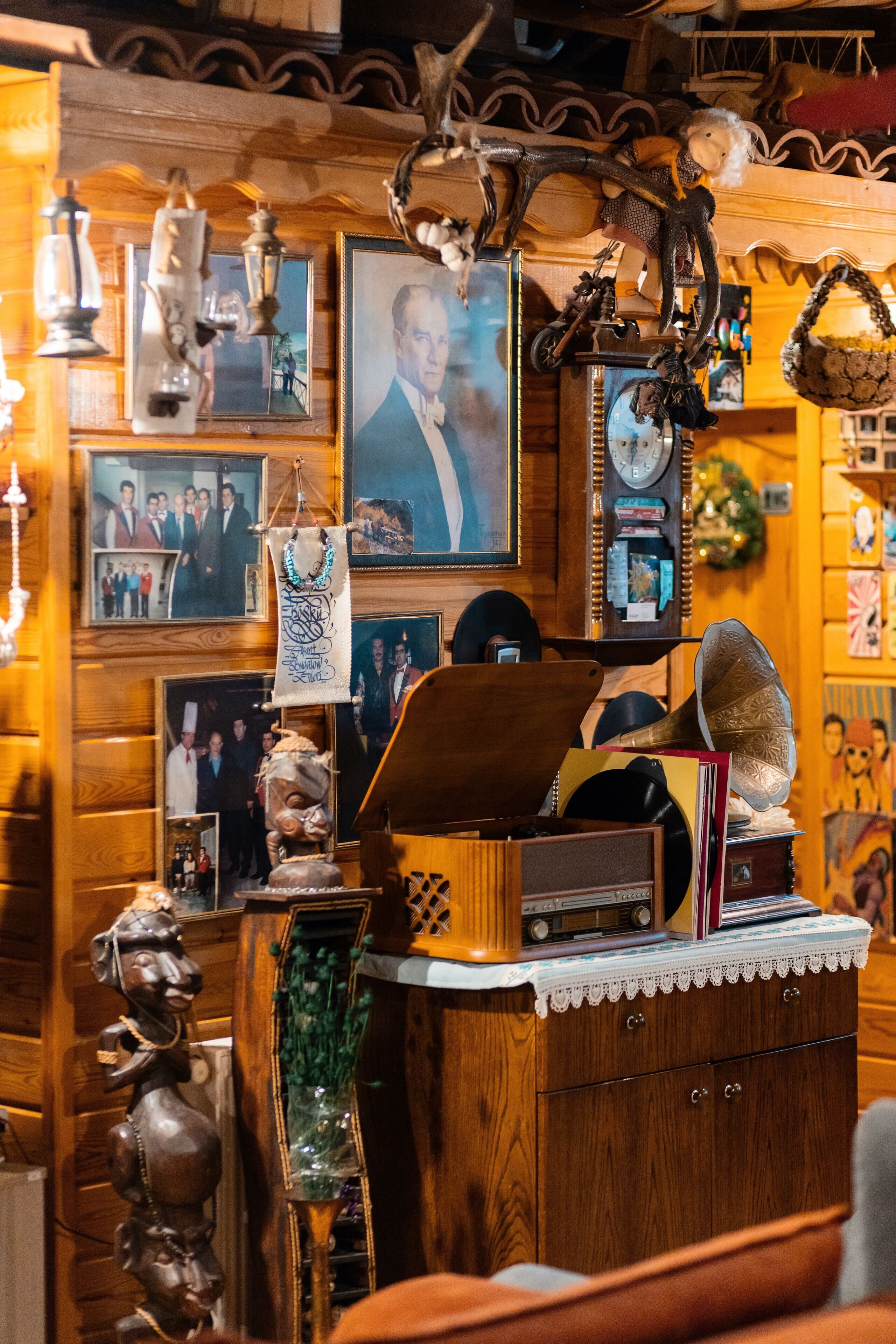 breakfast, lunch, dinner served; turkish cuisine