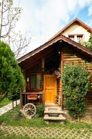 Bungalow | Minibar, escritorio, tabla de planchar con plancha y wifi gratis