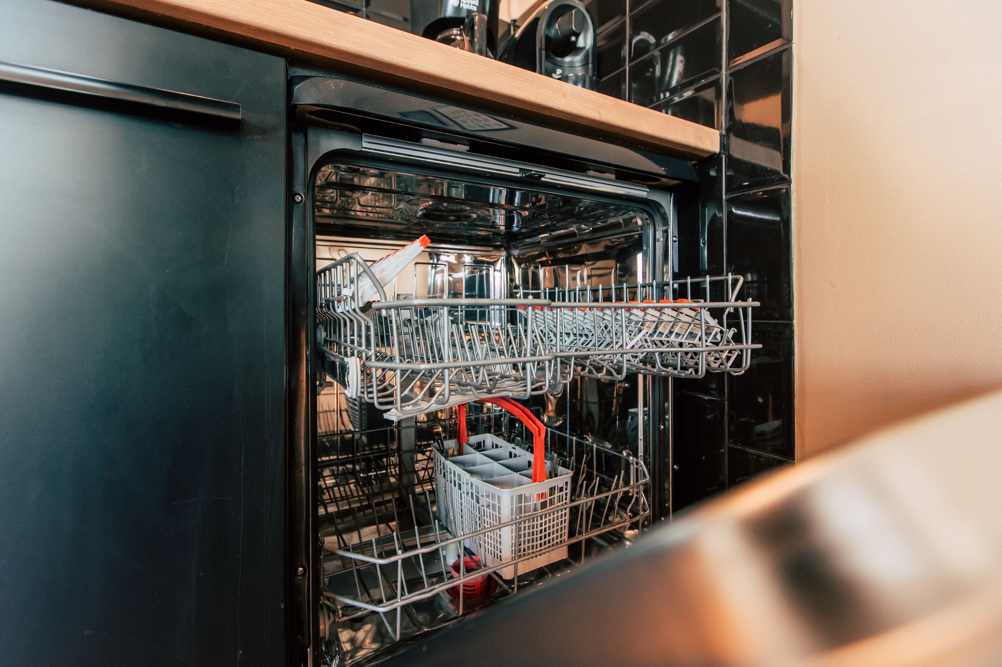 *grand rooftop* 4-room apartment with kitchen and terrace | 1 bedroom, individually decorated, individually furnished, free wifi