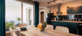 Luga Homes – Stadthaus