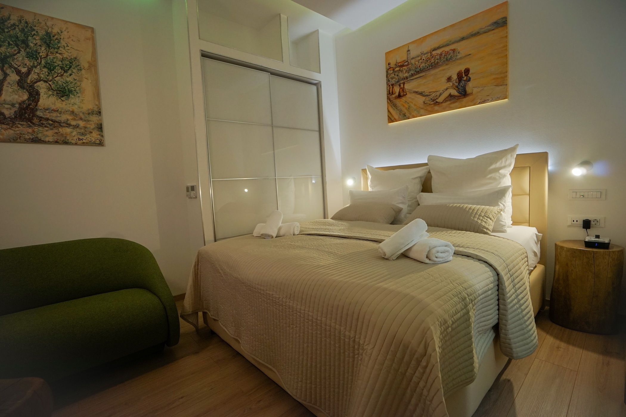 Comfort Studio | In-room safe, soundproofing, free WiFi, bed sheets