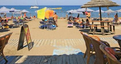 Aquarius Beach Hotel