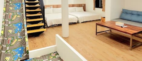 Room, Mezzanine | 1 bedroom, individually decorated, individually furnished