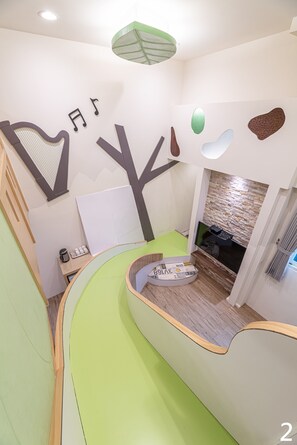 Signature Loft | Individually decorated, individually furnished, laptop workspace - Happiness Yes Inn (Luodong)