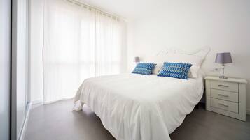 Fer et planche Ă repasser, Wi-Fi gratuit, draps fournis