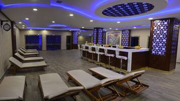 Sauna, hot tub, steam room, Turkish bath, body treatments, facials