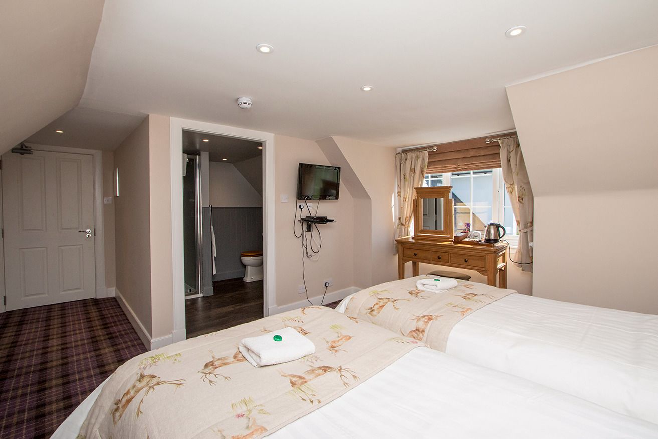 superior twin room | soundproofing, iron/ironing board, bed sheets