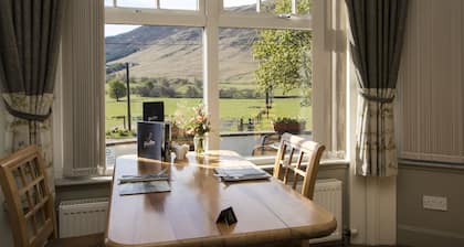 Glen Clova Hotel and Lodges