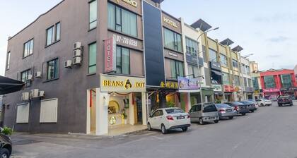 OYO 1214 Oro Hotel