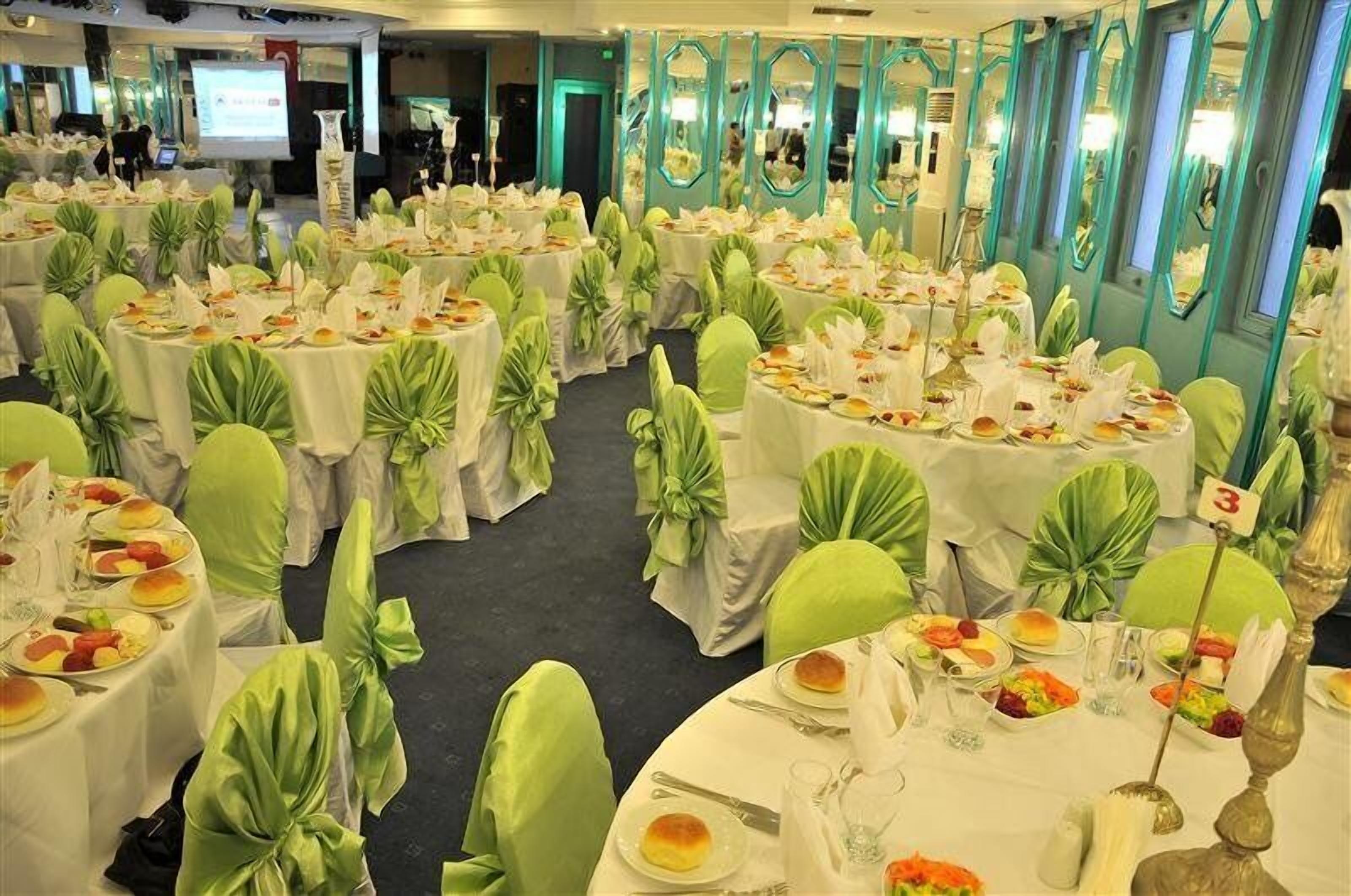 banquet hall