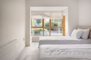 Apartment, 2 Bedrooms | 2 bedrooms, individually decorated, individually furnished