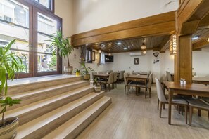 Breakfast area - Armistis Hotel (Mudanya)