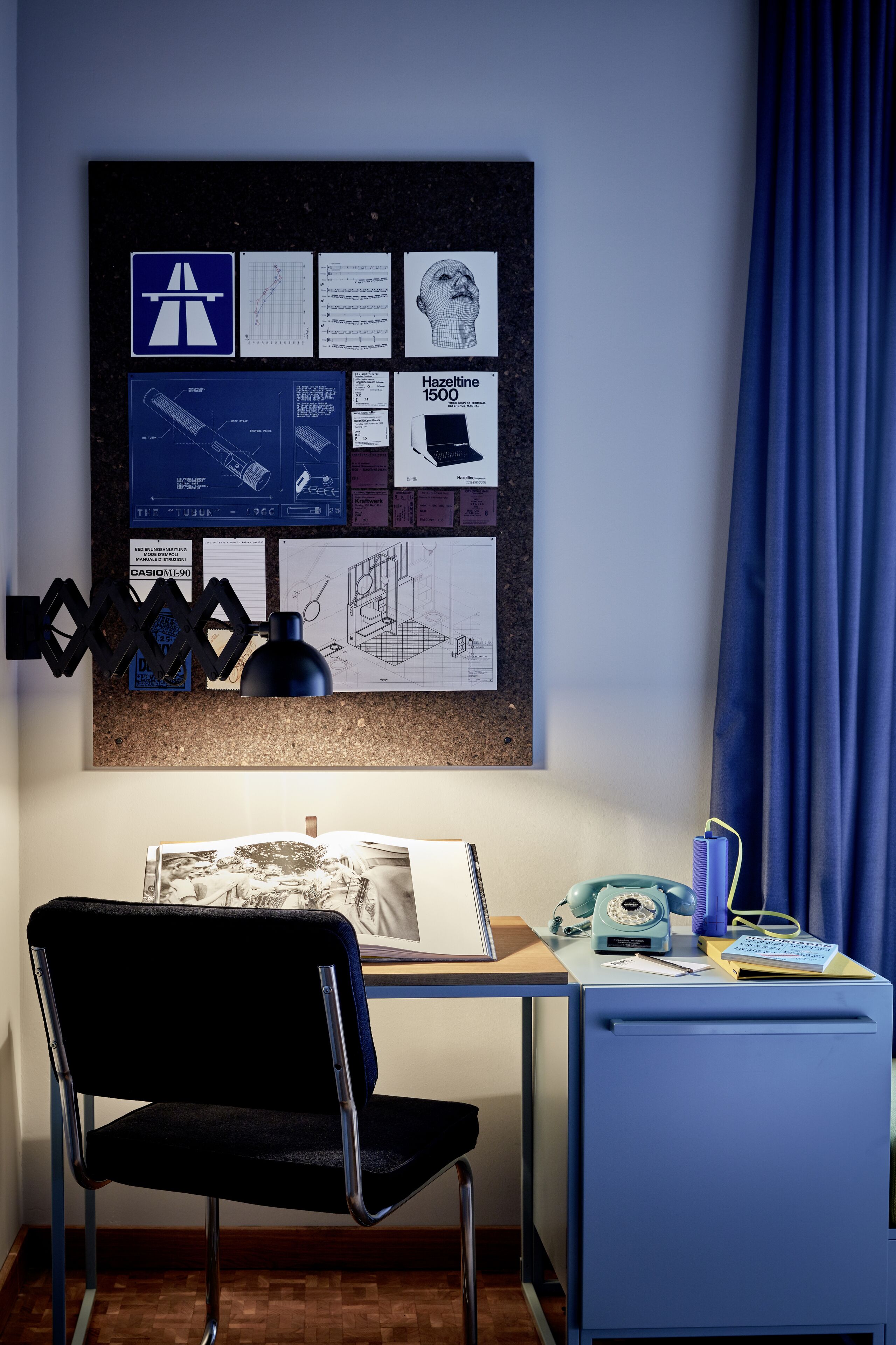 medium sky | hypo-allergenic bedding, memory-foam beds, minibar, in-room safe