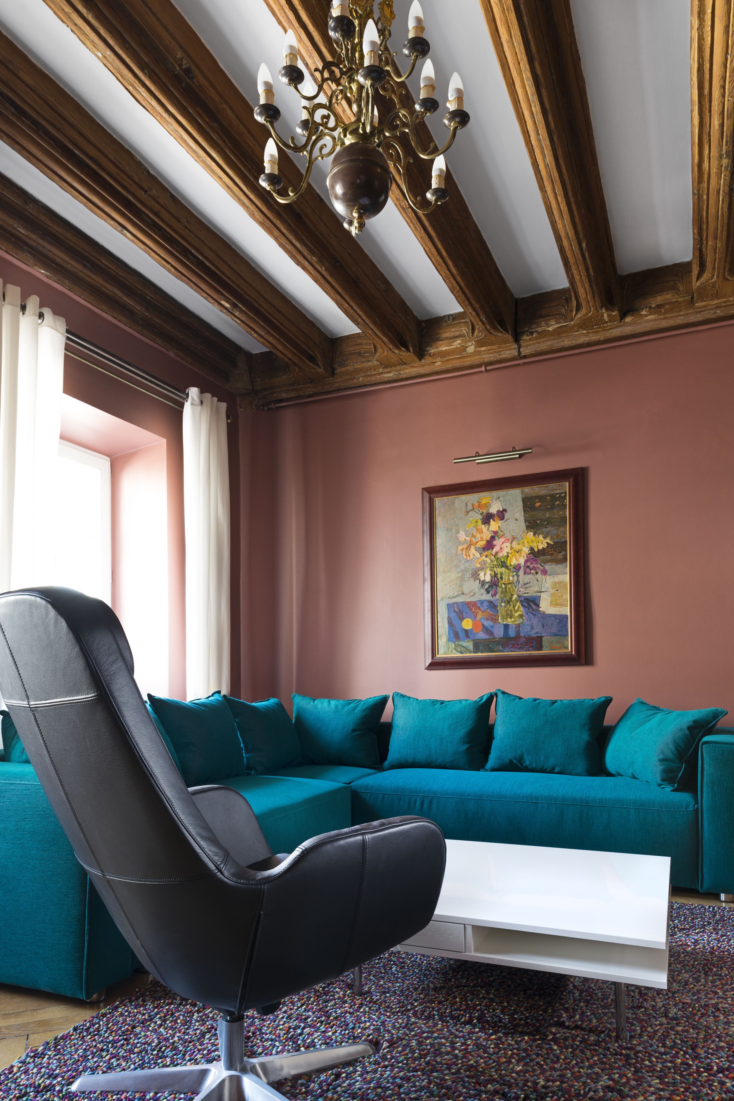 apartment, 3 bedrooms | living room | 50-inch smart tv with satellite channels, tv