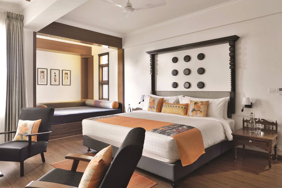 Minibar, in-room safe, desk, blackout curtains