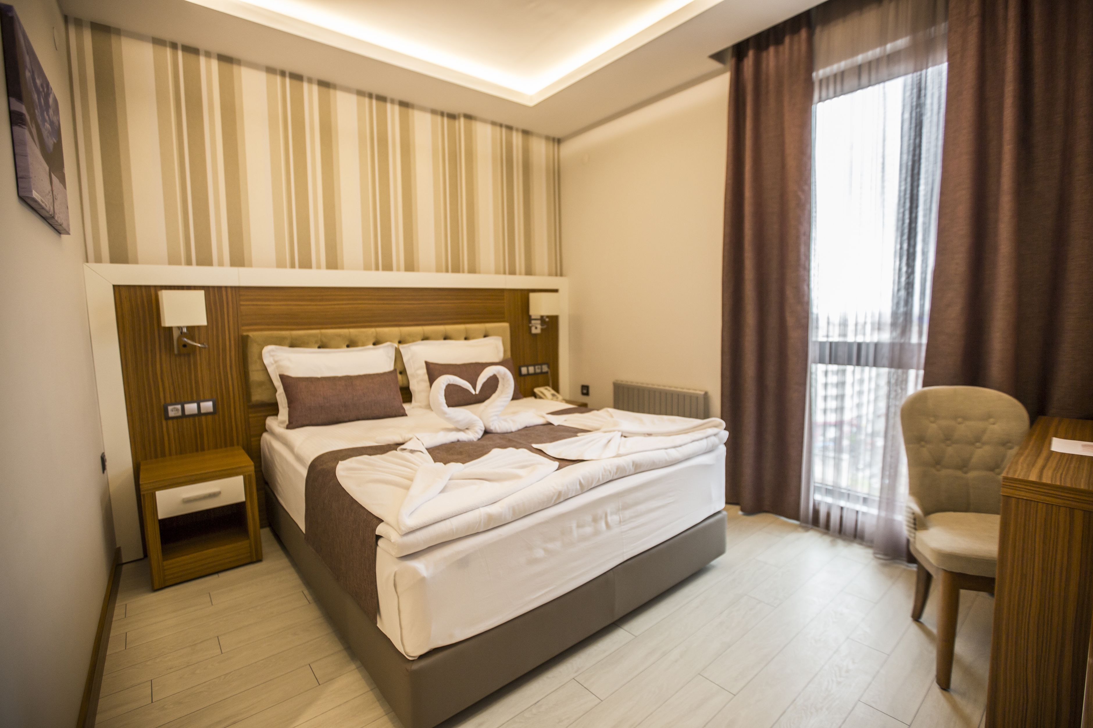 1 bedroom, premium bedding, minibar, in-room safe