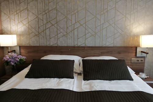 Desk, iron/ironing board, free WiFi, bed sheets