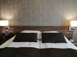 Desk, iron/ironing board, free WiFi, bed sheets