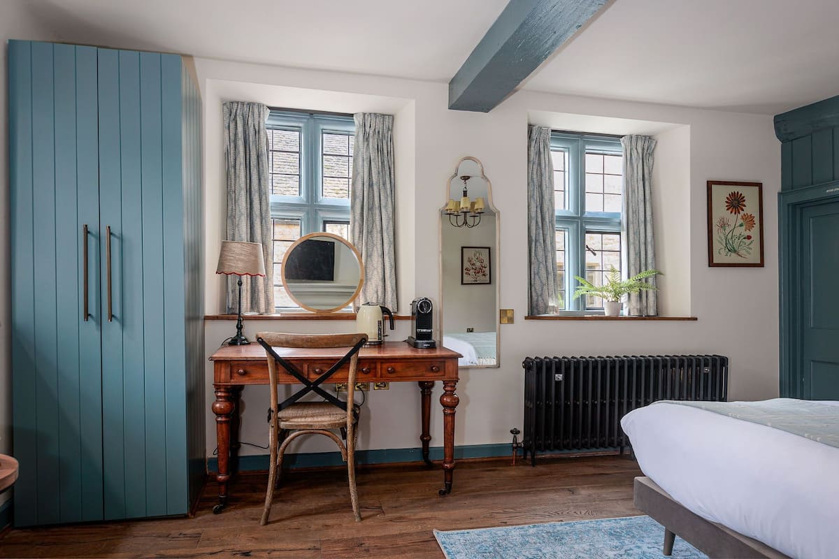 Superior-Zimmer | Bügeleisen/Bügelbrett, kostenloses WLAN, Bettwäsche