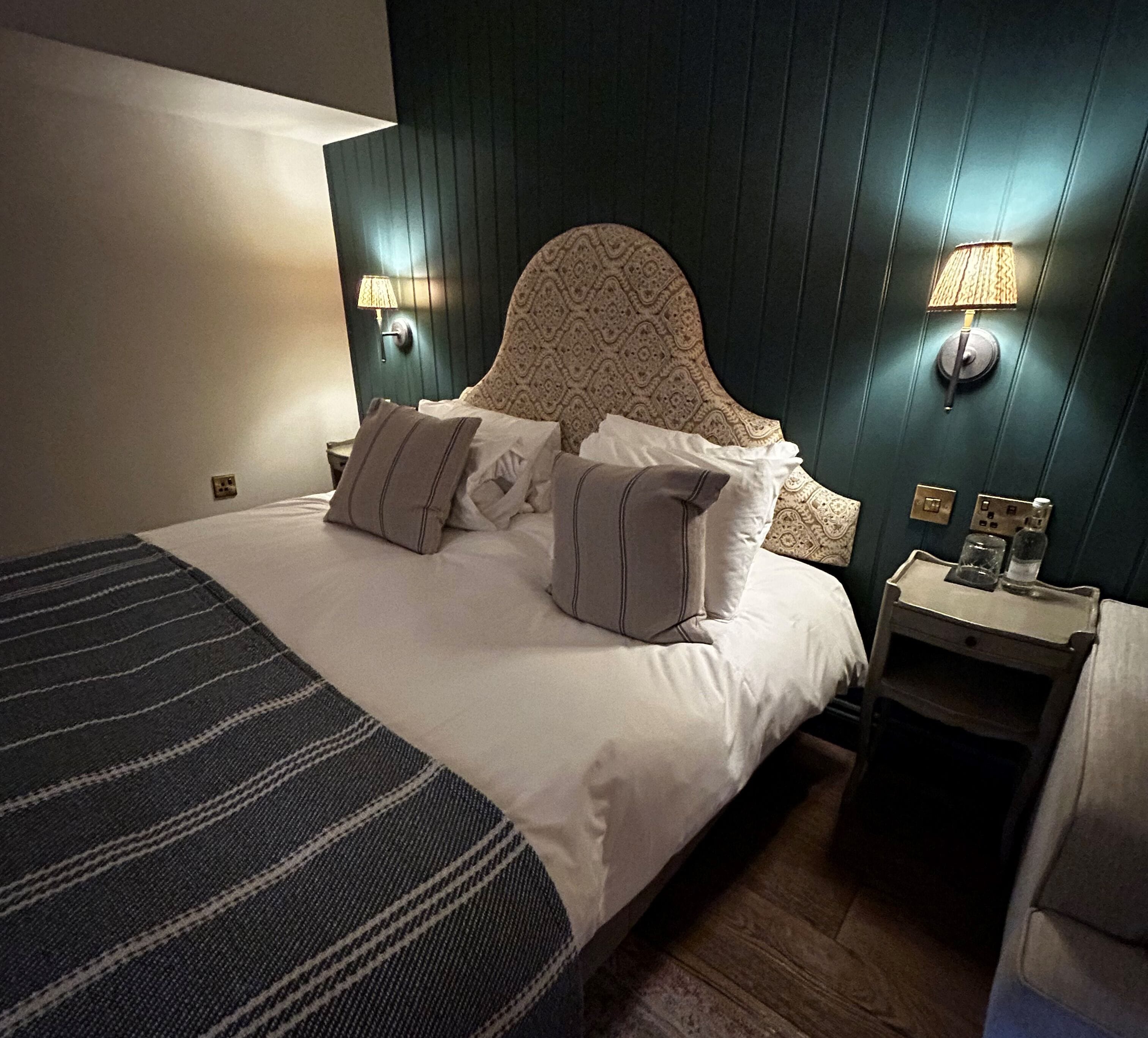 family room | iron/ironing board, free wifi, bed sheets