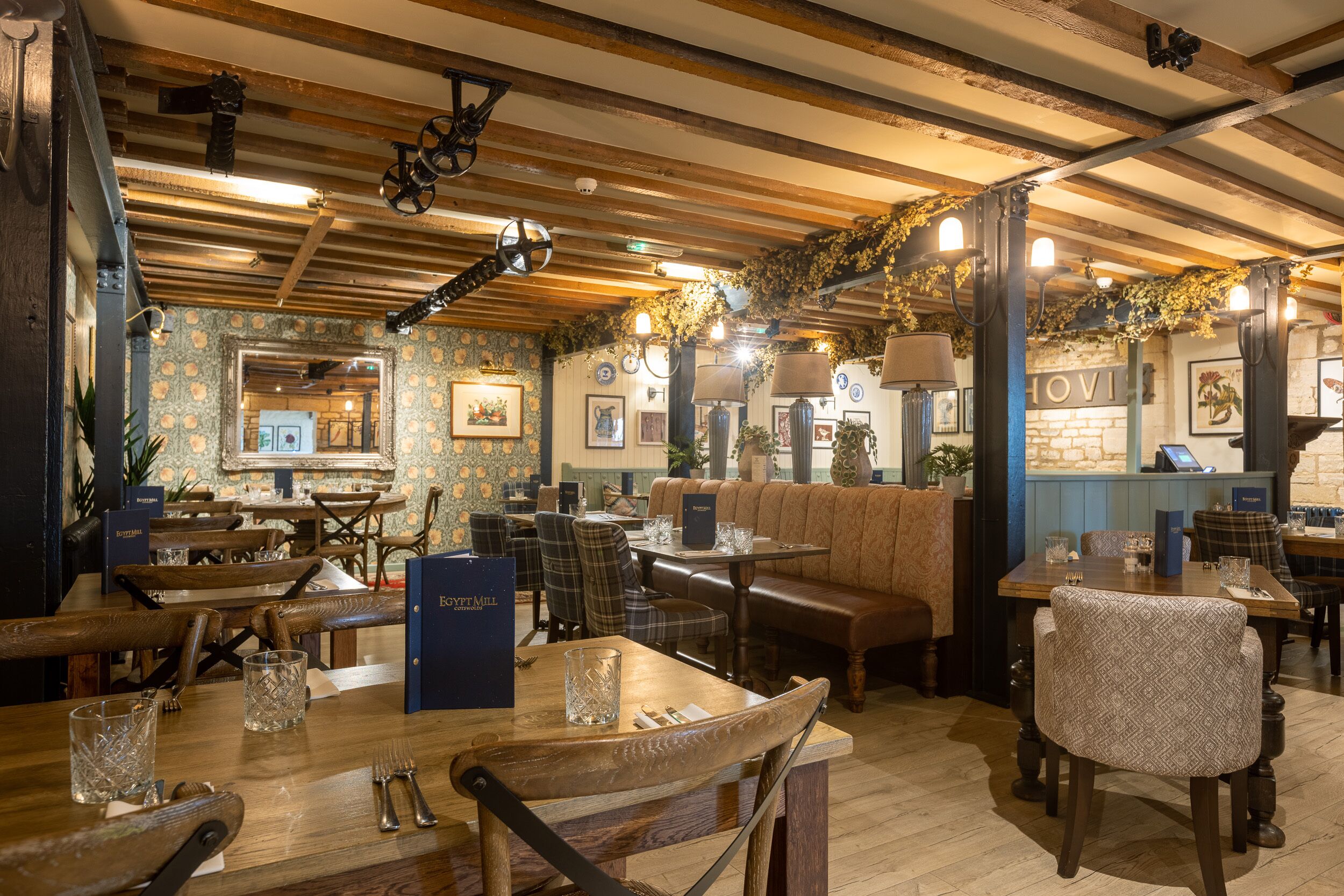 lunch and dinner served, local cuisine