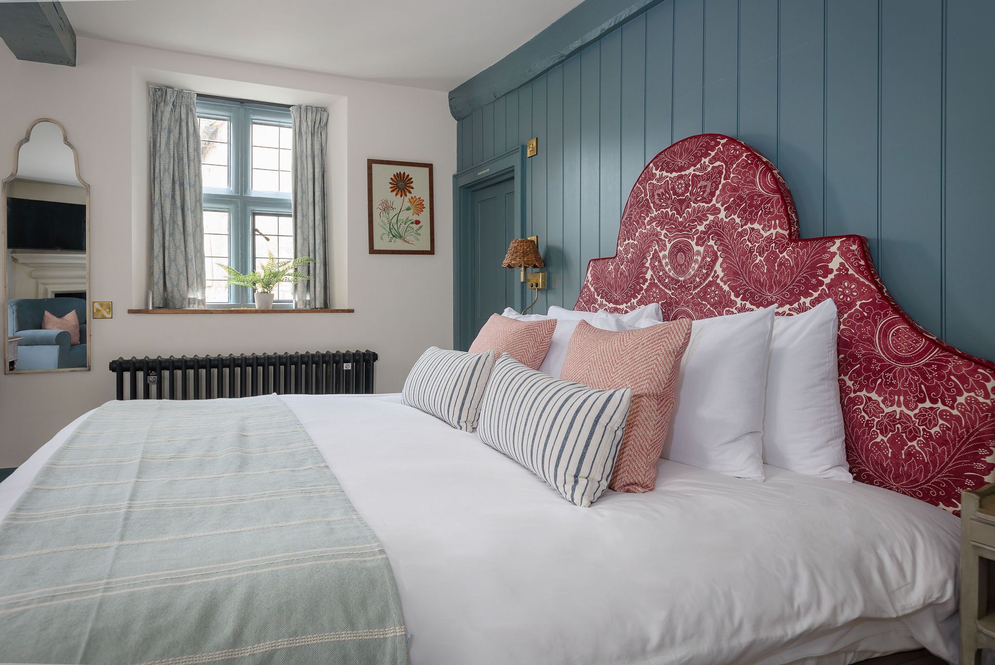 deluxe room | iron/ironing board, free wifi, bed sheets