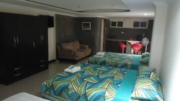 Phòng Suite Grand | 1 phòng ngủ, bộ đồ giường kháng dị ứng