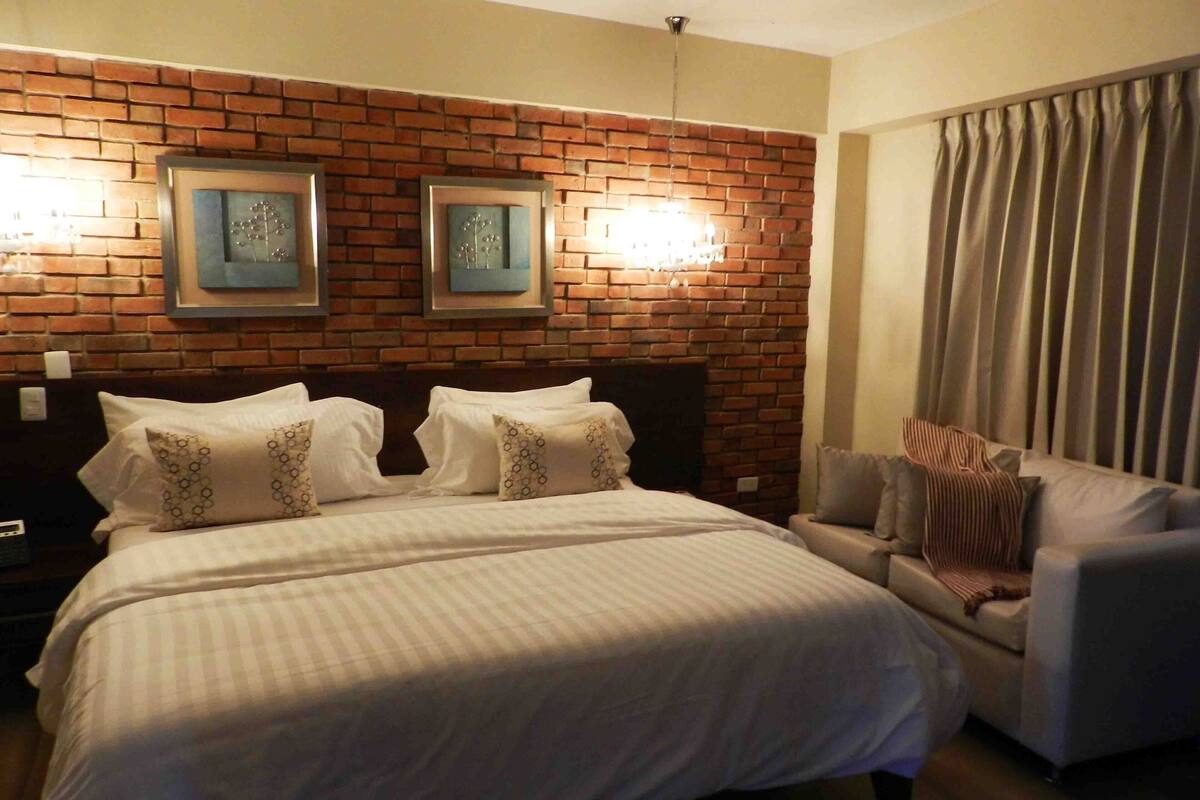 junior suite, balcony | premium bedding, in-room safe, individually furnished, desk