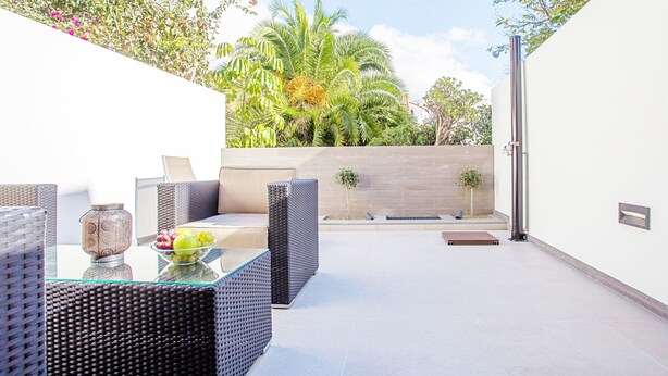 Apartemen Keluarga | Teras/patio