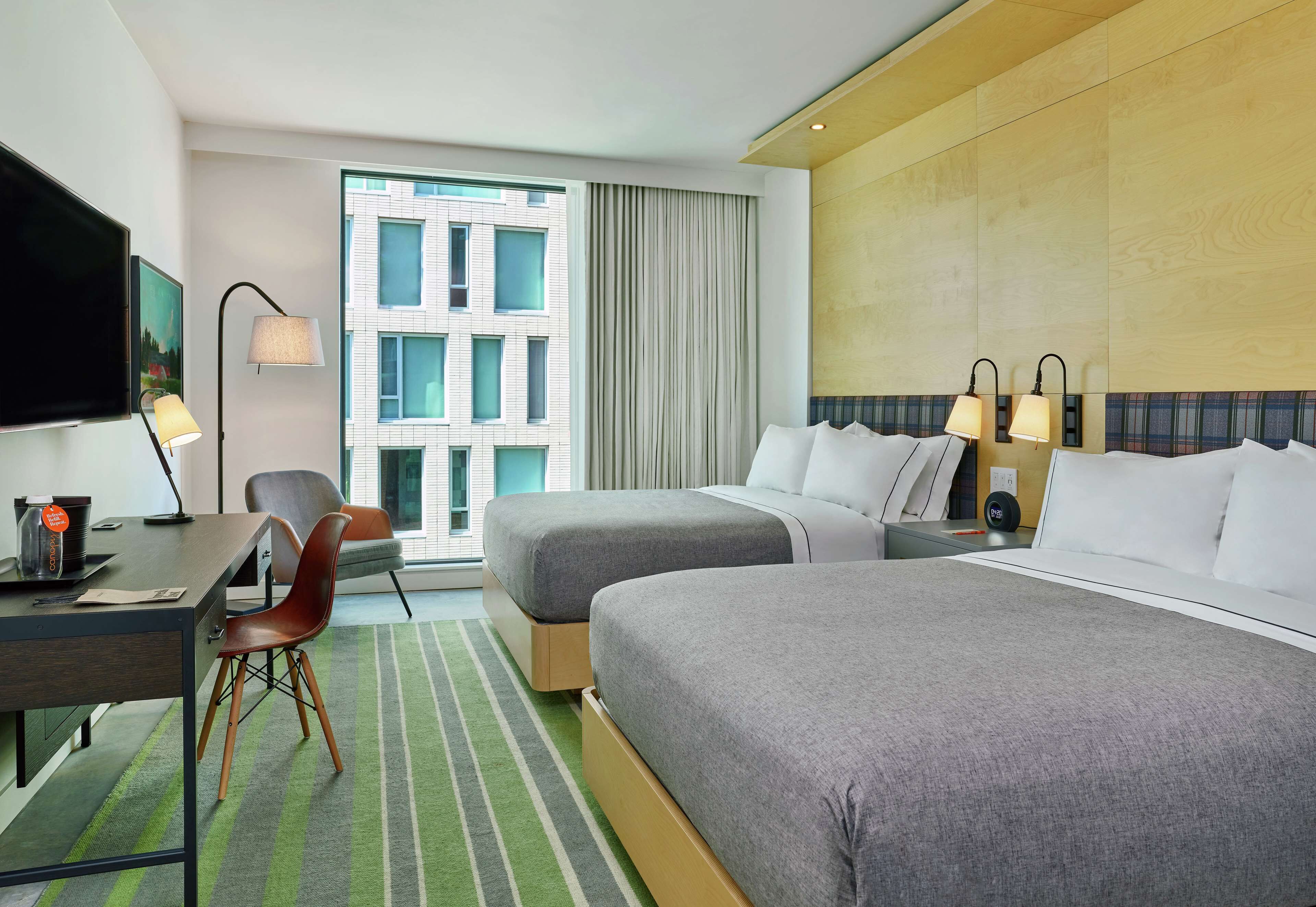 premium bedding, in-room safe, desk, laptop workspace