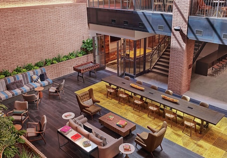 Lobby. Canopy by Hilton Portland Pearl District