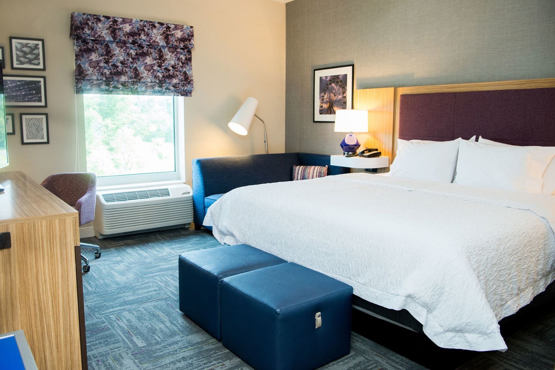 Premium bedding, in-room safe, iron/ironing board, free rollaway beds