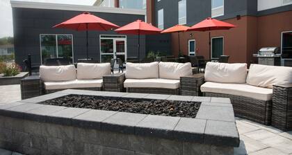 Hampton Inn & Suites by Hilton Warrington Horsham