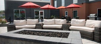 Hampton Inn & Suites by Hilton Warrington Horsham