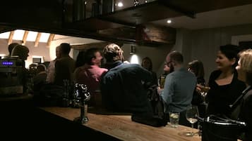 Bar (en la propiedad)