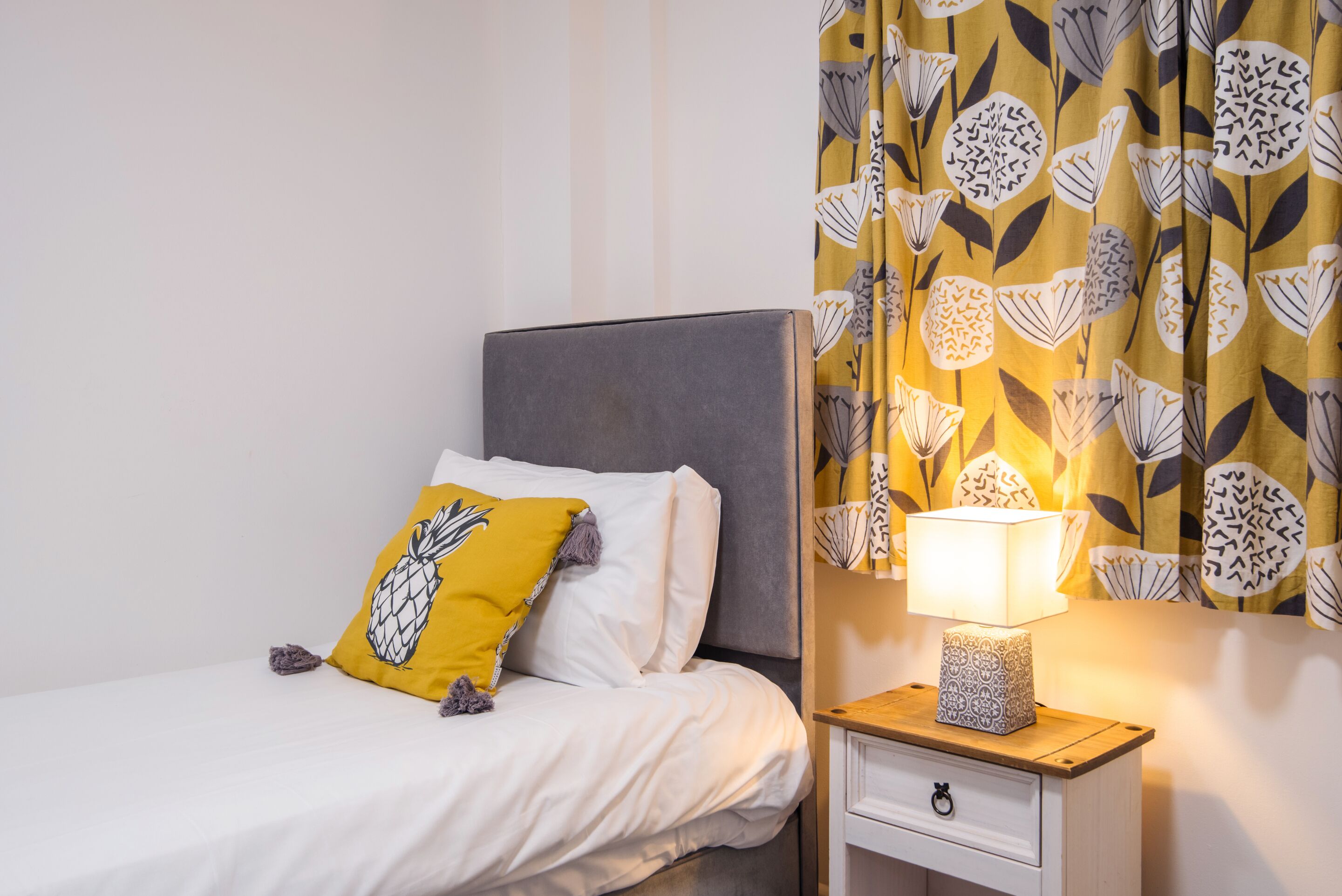 premium single room, ensuite