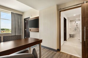 Premium bedding, pillowtop beds, in-room safe, desk