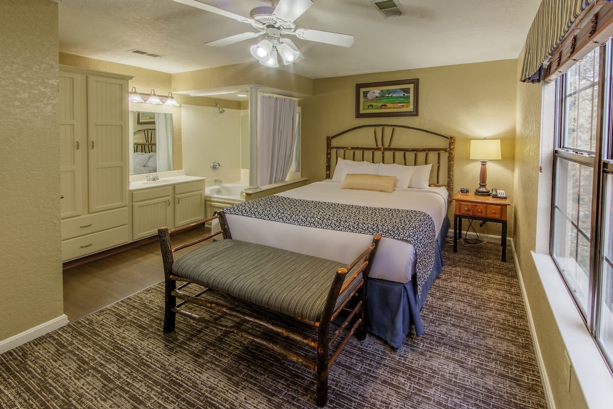 1 bedroom, in-room safe, iron/ironing board, free cribs/infant beds