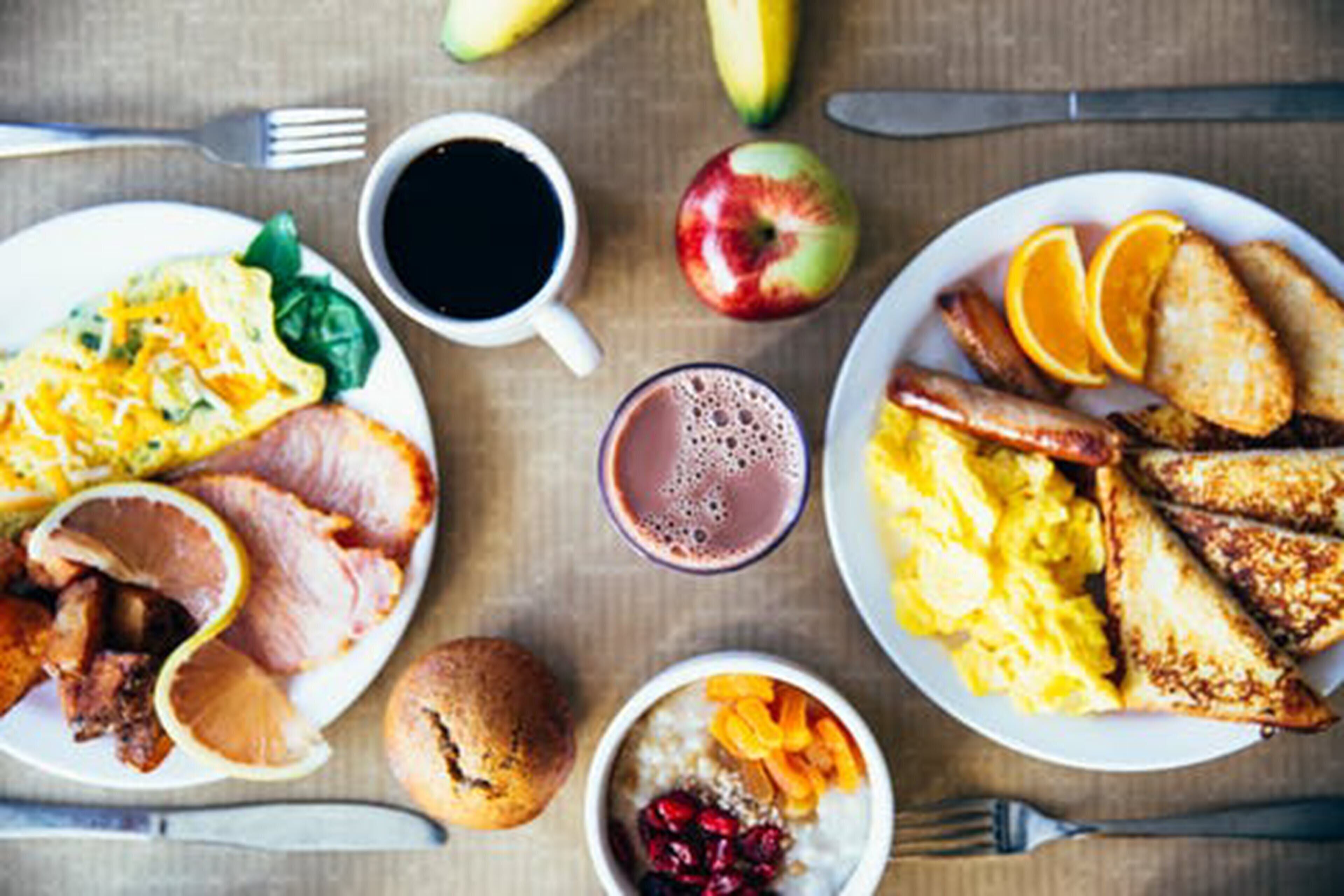 Se ofrece un desayuno bufé todos los días (por un coste adicional)