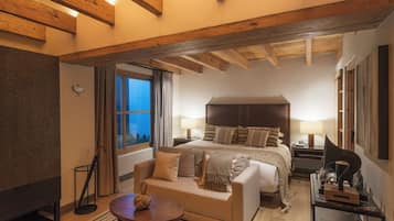 Suite 3 | Sengetøy av topp kvalitet, safe på rommet og individuelt dekorert