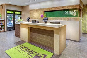 Lobby - Home2 Suites by Hilton Louisville Airport/Expo Center, KY (Louisville)