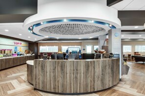 Daily buffet breakfast for a fee - Tru By Hilton Jacksonville St Johns Town Center (Jacksonville)